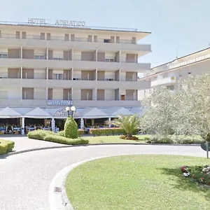  Hotel Adriatico